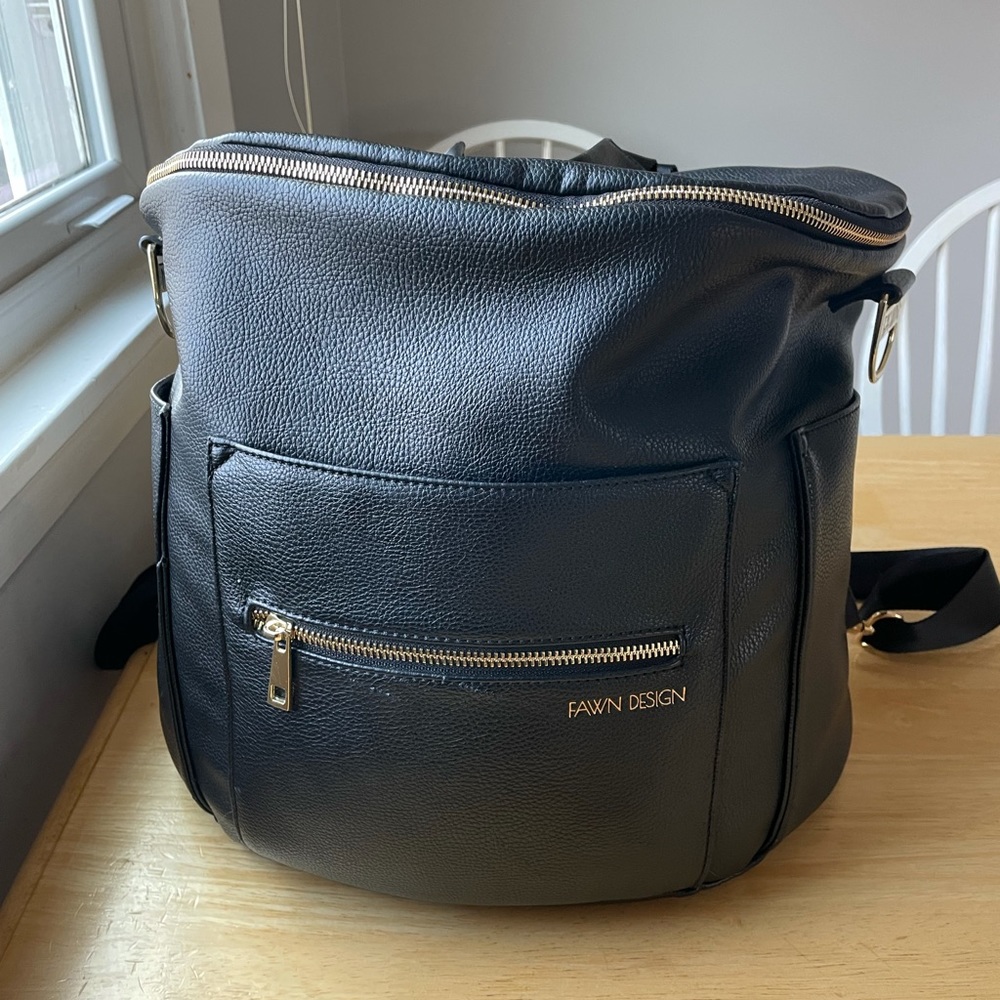 Large like new Fawn Design diaper bag in black